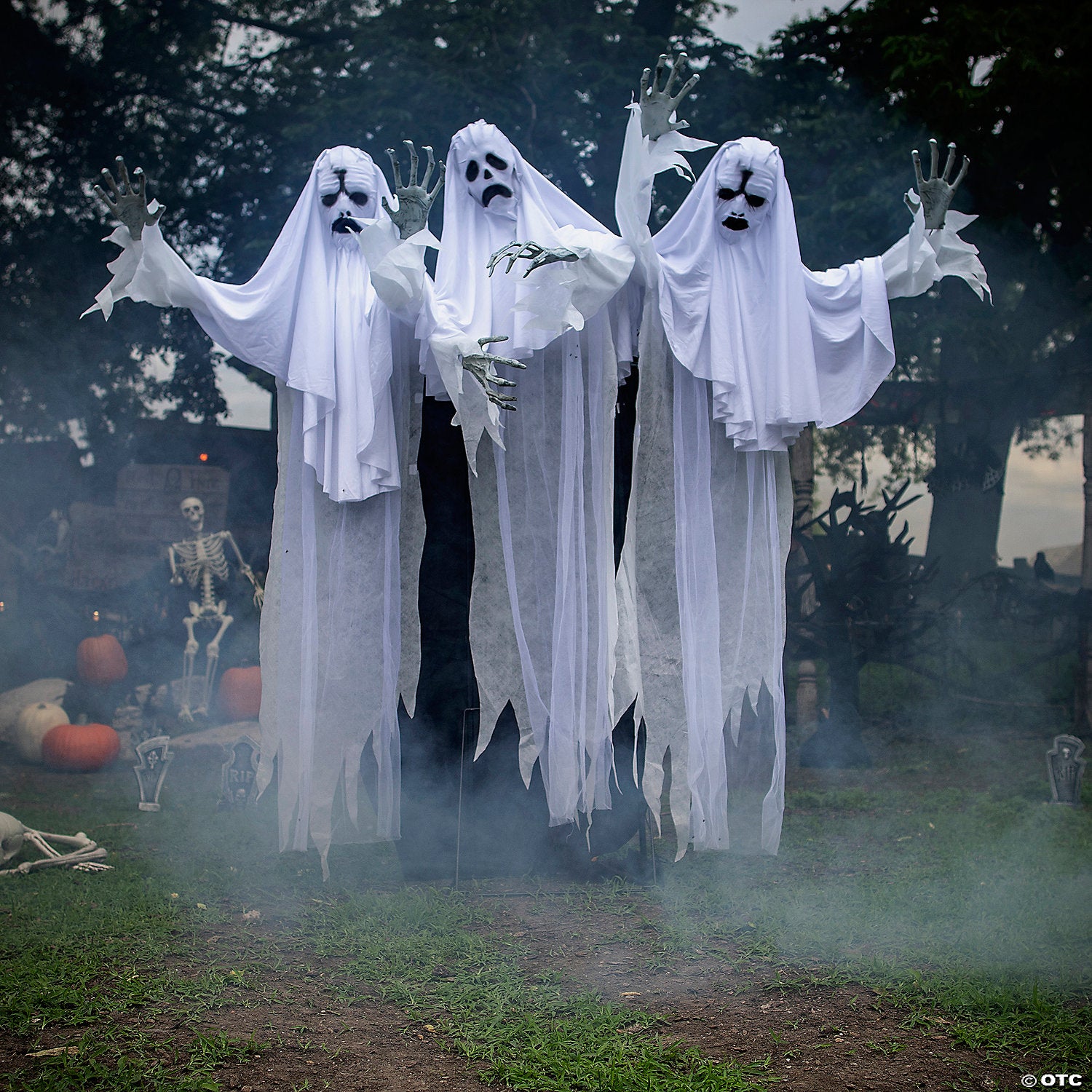 6ft Animated Haunting Ghost Trio Decoration