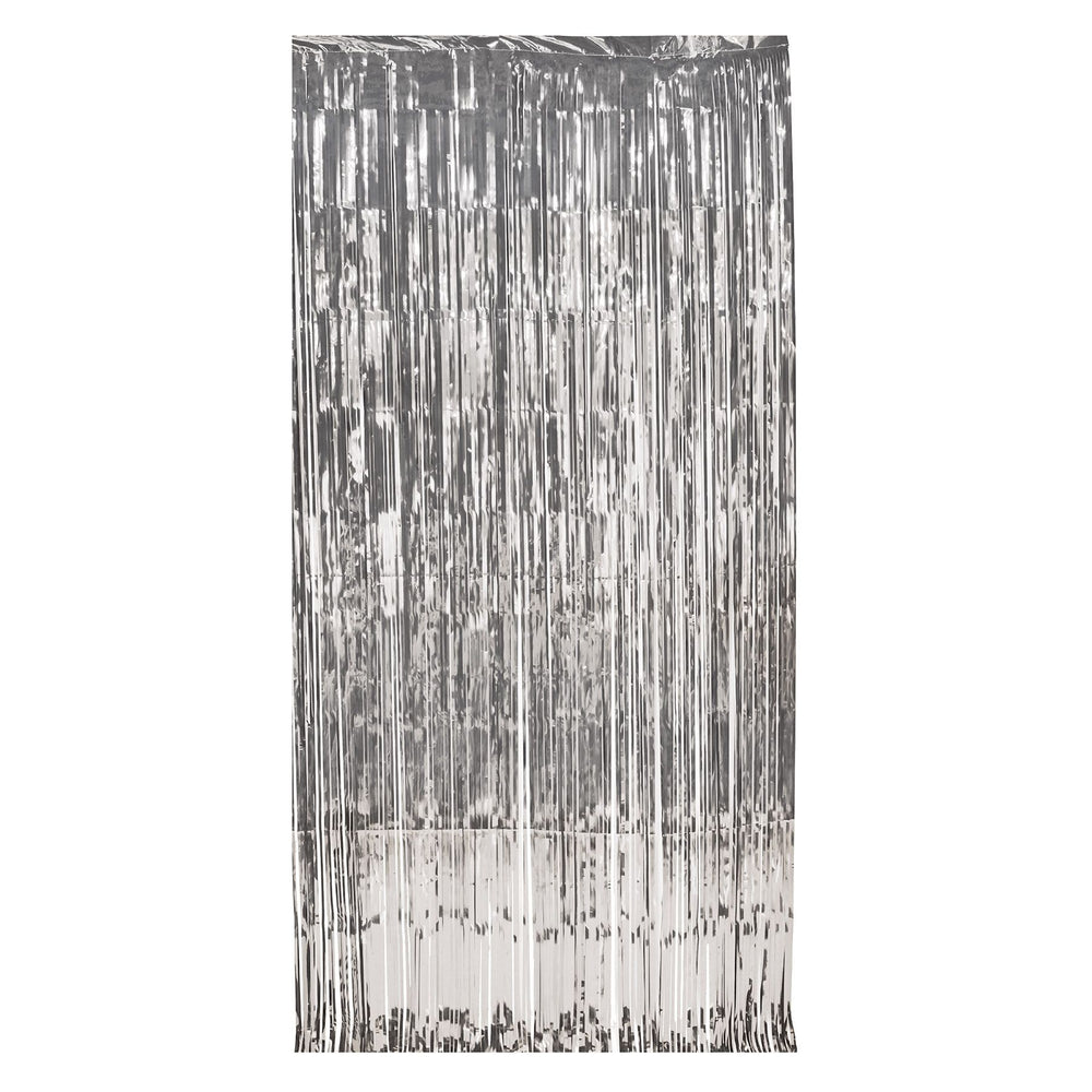 Metallic Gleam N' Curtain Silver