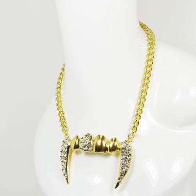 Vampire Necklace | Gold