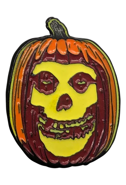 REMEMBER HALLOWEEN FIEND ENAMEL PIN MISFITS