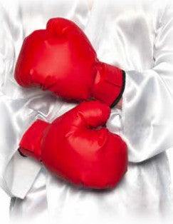 red boxing glvoes