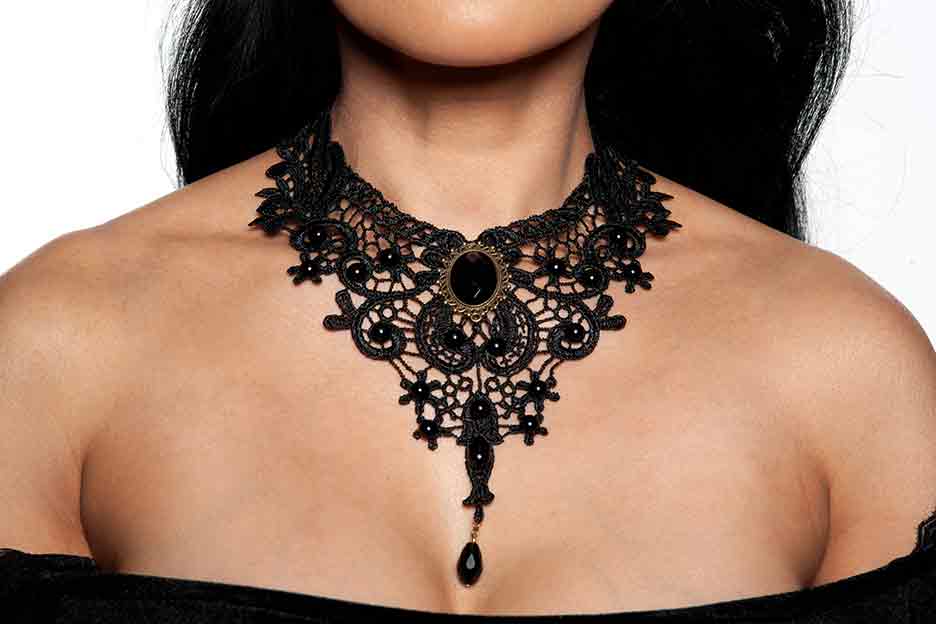 lace choker
