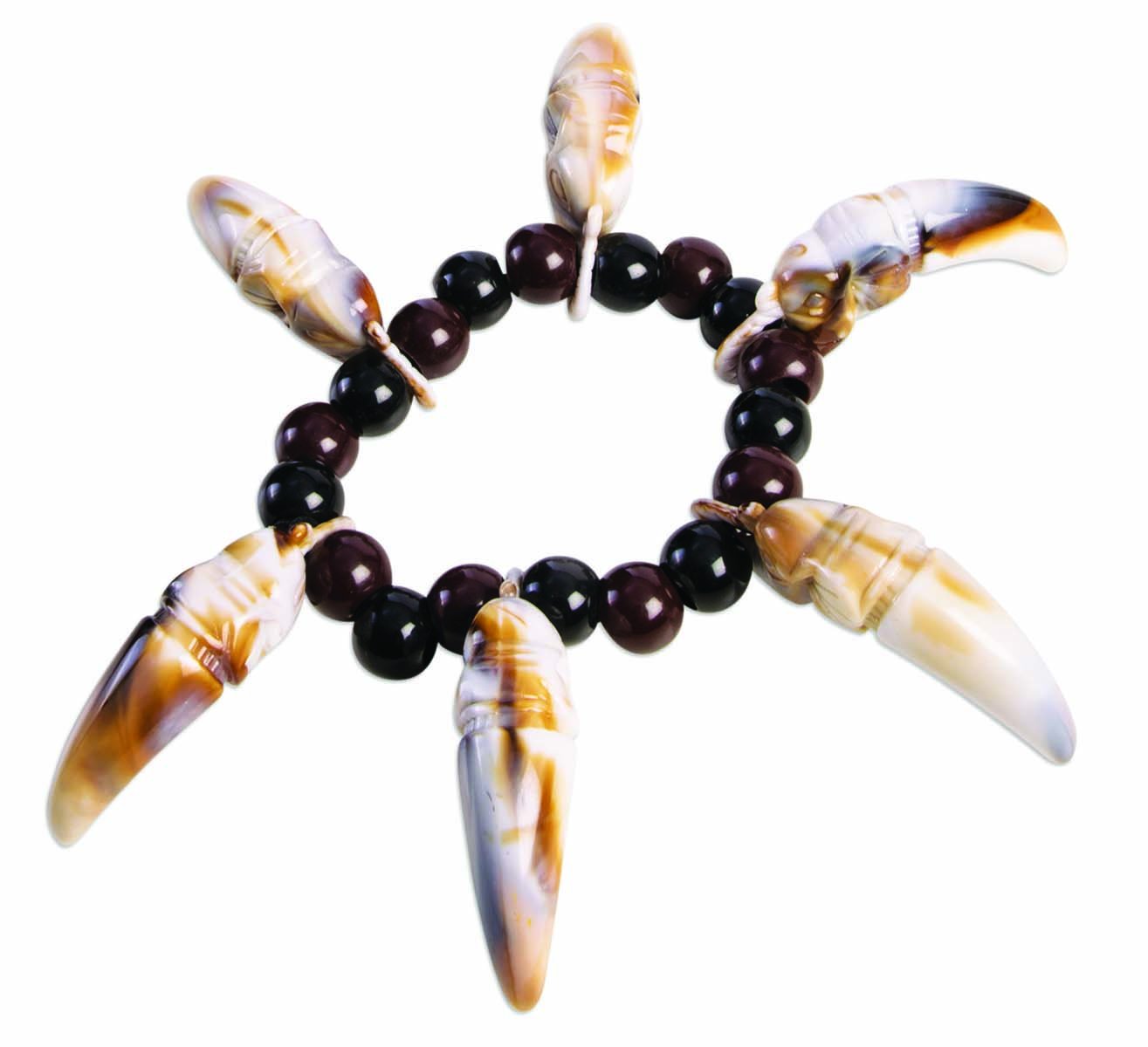 Beaded bracelet with ivory claws