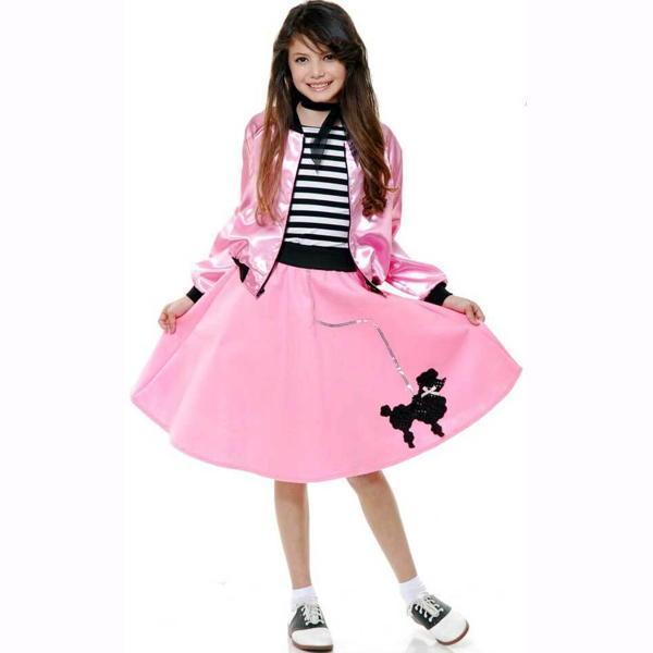 Pink felt skirt with leash and poodle