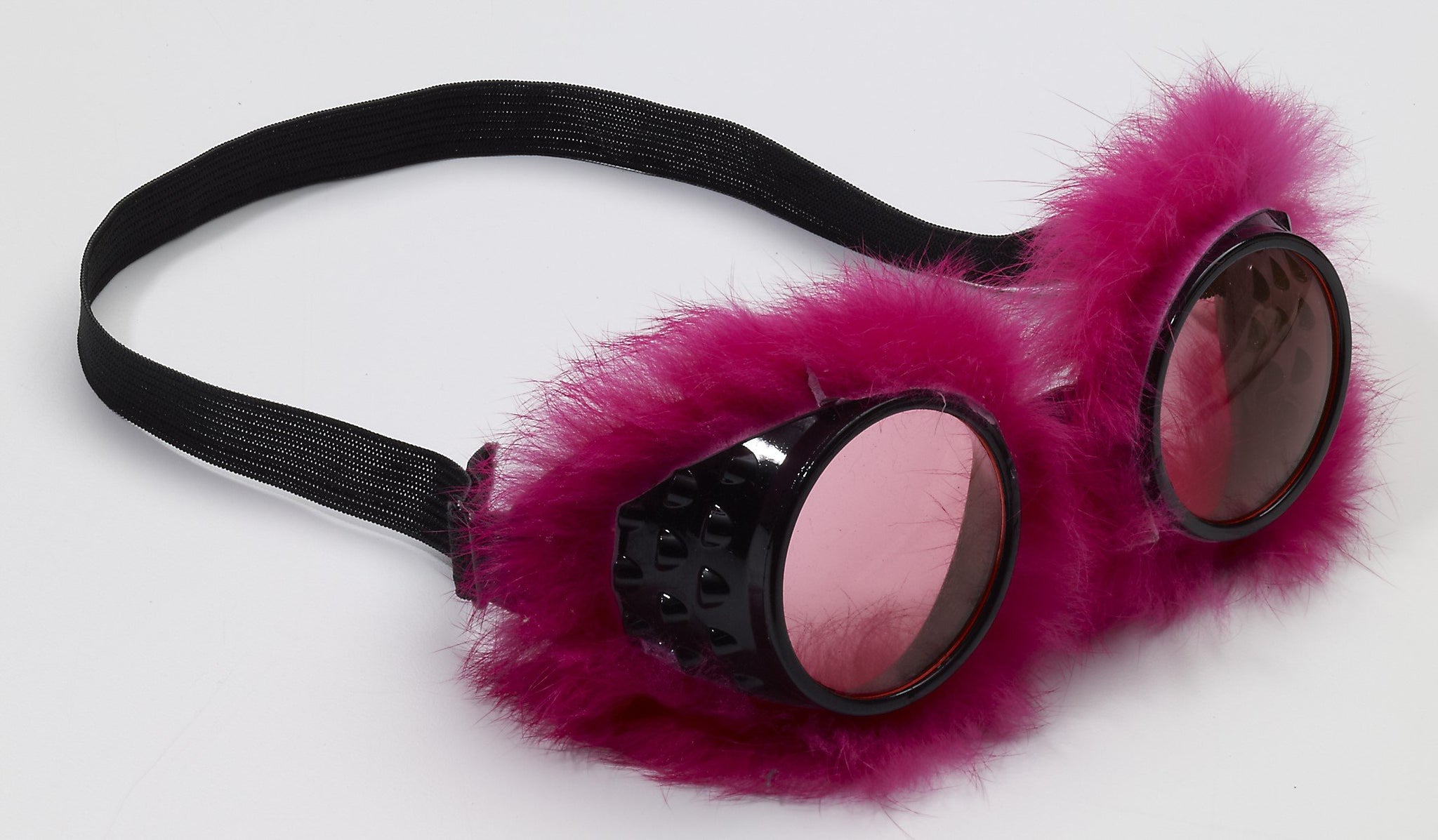 Pink fur around goggles, black strap