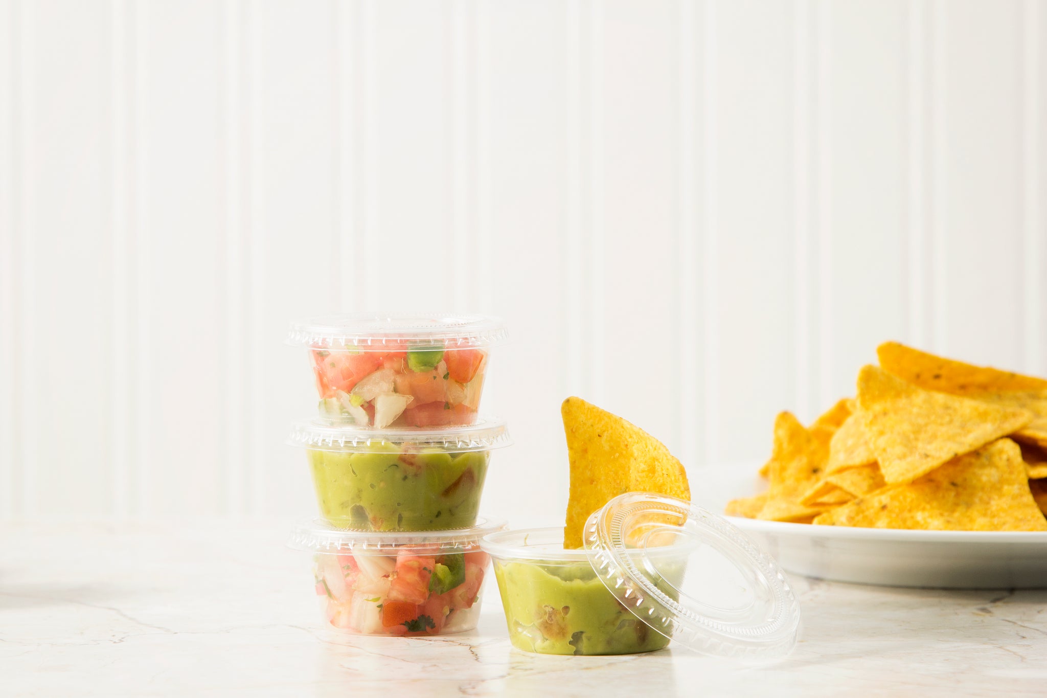 2 oz Portion Cups with Lid 24ct | Catering