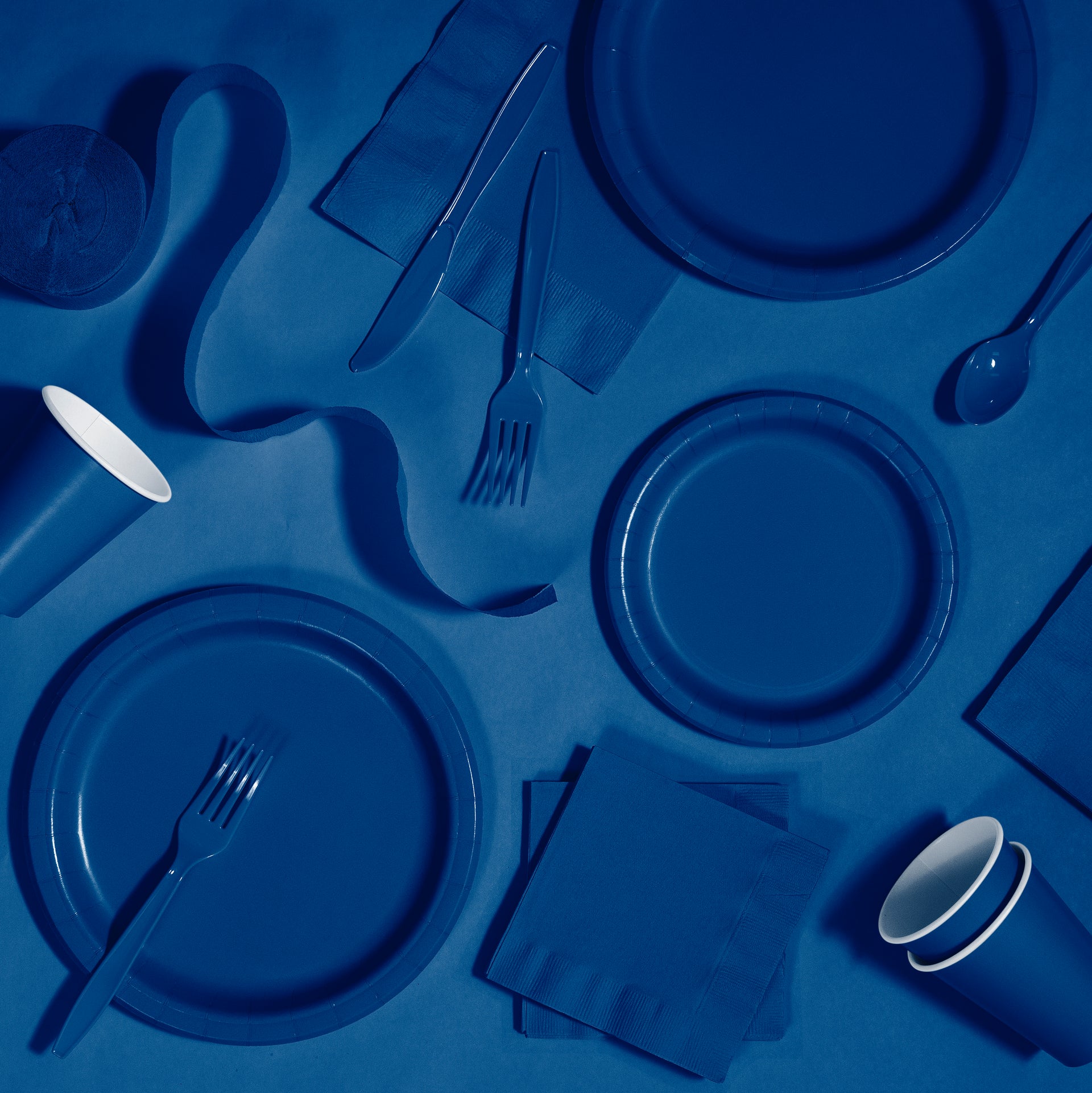 Navy Blue Plastic Knives 24ct | Solids