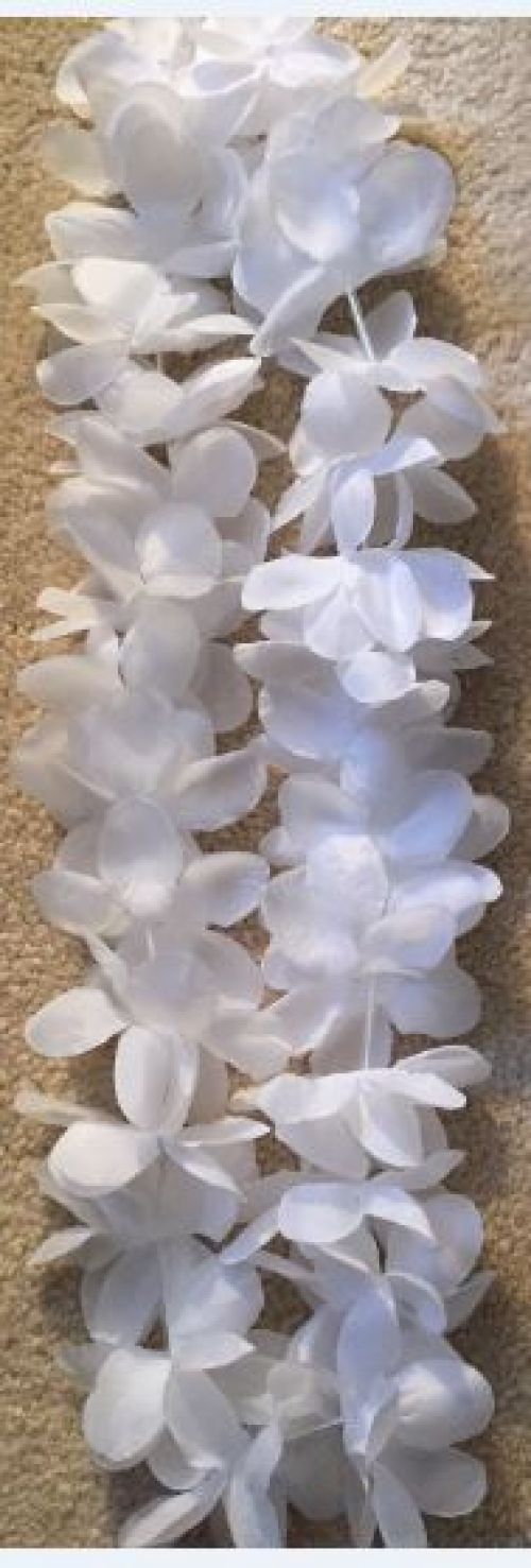white lei